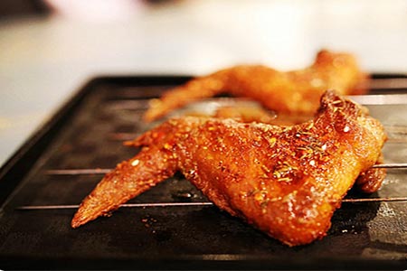 变态鸡翅实训  小吃技术 美食技术 传统中华名咨询技术实训