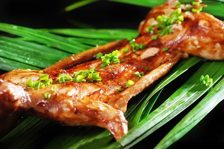秘制烤全兔实训 小吃技术 美食技术 传统中华名咨询技术实训
